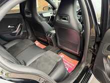 Mercedes-Benz A Class A180 AMG Line - U3250