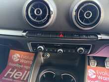 Audi A3 TDI S line - U3257