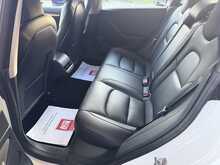 Tesla Model 3 Long Range - U3266