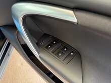 Vauxhall Insignia CDTi ecoFLEX SRi Nav - U3271