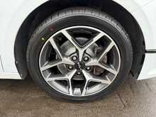 Kia Ceed T-GDi 3 - U3274