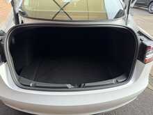 Tesla Model 3 Standard Range Plus - U3281