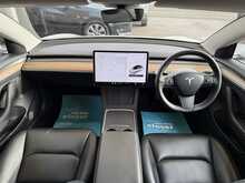 Tesla Model 3 Standard Range Plus - U3281