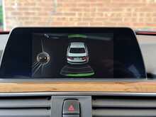 BMW 3 Series 330i Luxury - U3291