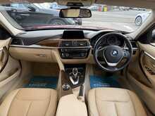 BMW 3 Series 330i Luxury - U3291