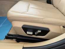 BMW 3 Series 330i Luxury - U3291