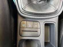 Ford Fiesta T EcoBoost Trend - U3292