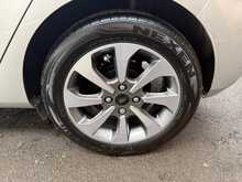 Ford Fiesta T EcoBoost Trend - U3292