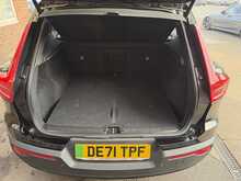 Volvo XC40 Plus - U3307