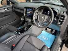Volvo XC40 Plus - U3307