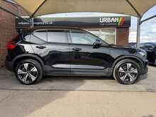 Volvo XC40 Plus - U3307