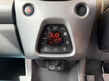 Toyota AYGO VVT-i x-trend - U3313