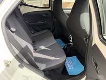 Toyota AYGO VVT-i x-trend - U3313