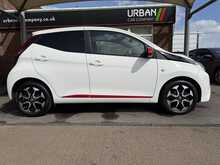 Toyota AYGO VVT-i x-trend - U3313