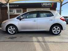 Toyota Auris D-4D TR - U3354