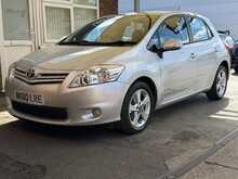 Toyota Auris D-4D TR - U3354