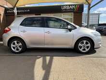 Toyota Auris D-4D TR - U3354