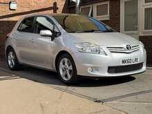 Toyota Auris D-4D TR - U3354