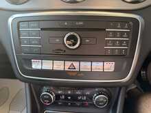 Mercedes-Benz GLA GLA180 AMG Line Edition - U3356
