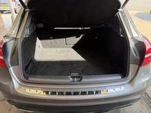 Mercedes-Benz GLA GLA180 AMG Line Edition - U3356