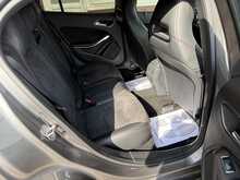 Mercedes-Benz GLA GLA180 AMG Line Edition - U3356
