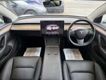 Tesla Model 3  - U3357