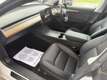 Tesla Model 3  - U3357