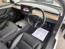 Tesla Model 3  - U3357