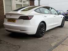 Tesla Model 3  - U3357