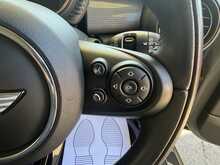 MINI Hatch Cooper - U3358