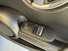 MINI Hatch Cooper - U3358