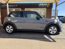 MINI Hatch Cooper - U3358