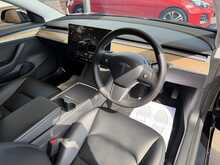 Tesla Model 3  - U3361