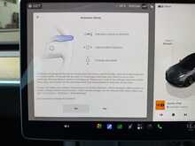 Tesla Model 3  - U3373