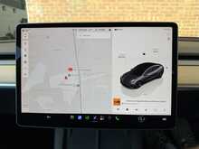 Tesla Model 3  - U3373
