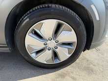 Hyundai KONA Premium - U3385