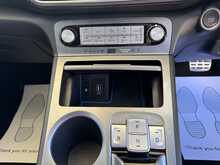 Hyundai KONA Premium - U3385