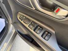 Hyundai KONA Premium - U3385