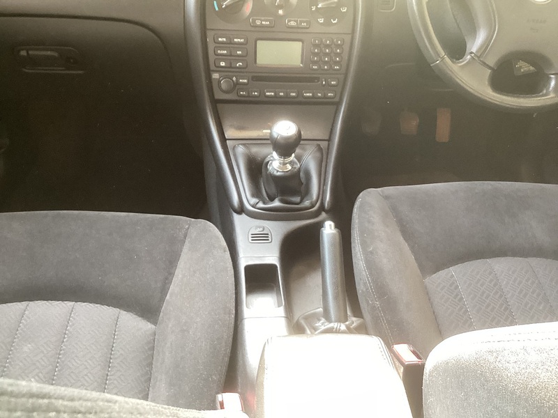 Jaguar 2.5 V6 Saloon 4dr Petrol Manual (AWD) (234 g/km, 194 bhp)