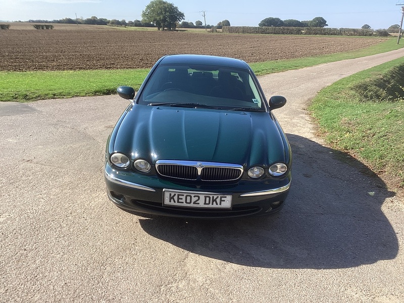 Jaguar 2.5 V6 Saloon 4dr Petrol Manual (AWD) (234 g/km, 194 bhp)