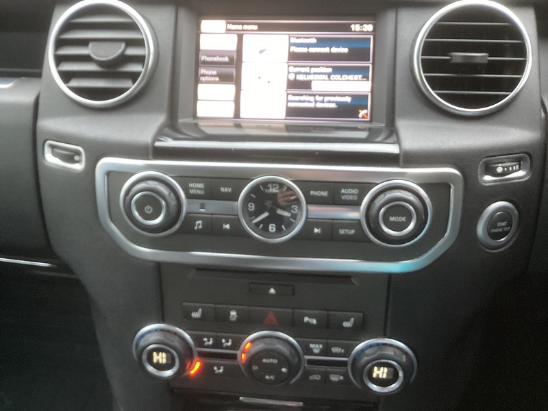 Land Rover 3.0 SD V6 HSE SUV 5dr Diesel Auto 4WD Euro 5 (s/s) (255 bhp)