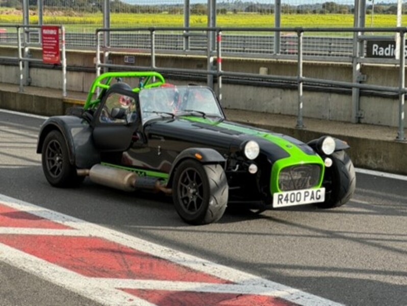 Caterham Superlight 400 Convertible Manual Petrol