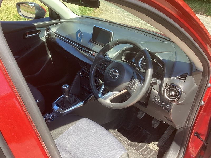 Mazda Mazda 2 Se-L Nav Hatchback 1.5 Manual Petrol