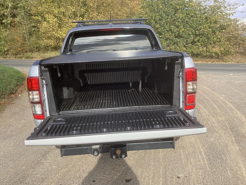 Ford 2.0 EcoBlue Wildtrak Pickup Double Cab 4dr Diesel Auto 4WD Euro 6 (s/s) (213 ps)