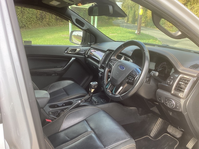 Ford 2.0 EcoBlue Wildtrak Pickup Double Cab 4dr Diesel Auto 4WD Euro 6 (s/s) (213 ps)