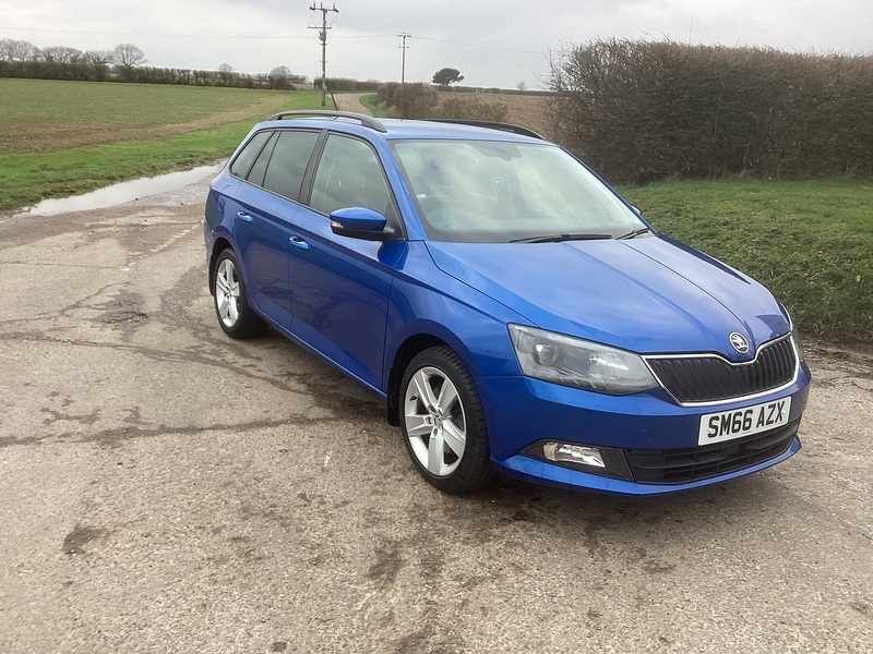 Skoda Skoda Fabia Se L Tsi Estate 1.2 Manual Petrol