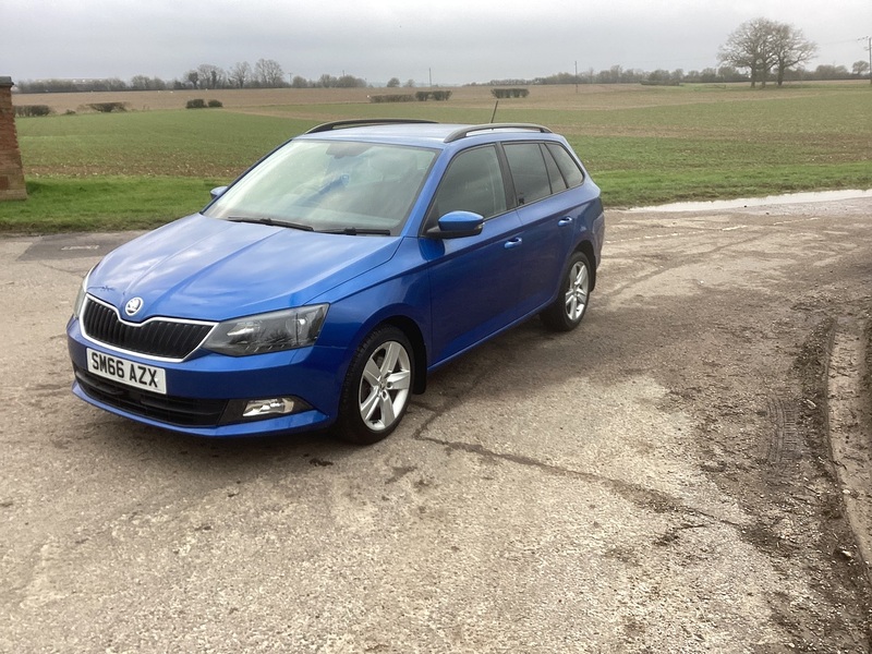 Skoda Skoda Fabia Se L Tsi Estate 1.2 Manual Petrol