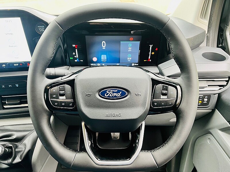 Ford 300 Limited P/V L2 H1 Panel Van 2.0 Manual Diesel