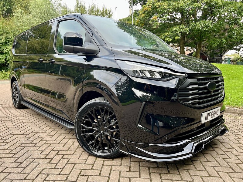 Ford 320 Limited L2h1 Dciv Ecoblue 2.0 6dr Double Cab in Van Auto Diesel