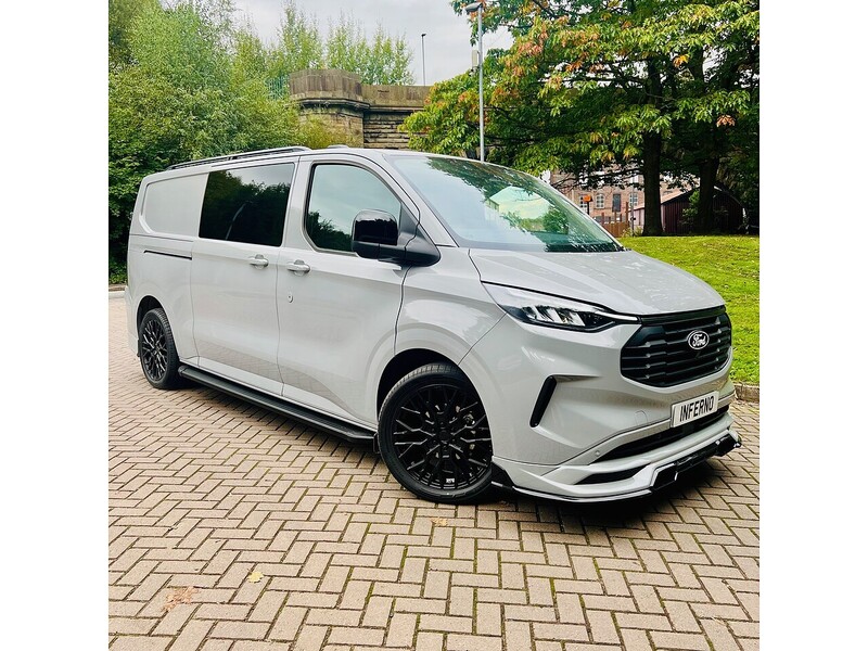 Ford 320 Limited L2h1 Dciv Ecoblue 2.0 Double Cab in Van Manual Diesel